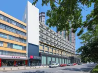 Echarm Hotel (Wuhan University Hongshan Square Metro Station) Hotel di Wuhan