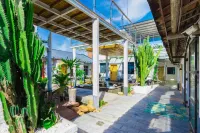 Huazhu · Beihai Silver Beach Banxia bieyuan beach holiday homestay