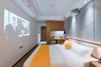 Poltton International Service Apartment - Balkon