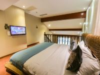 福州川捷温泉高尔夫俱乐部酒店 - 复式豪华大床房