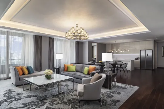 ห้องสวีทสินธร 3 ห้องนอน