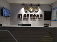 君豪商务宾馆(邻水丰禾镇店) - 酒店外部