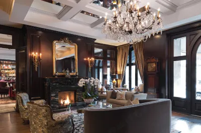 Wedgewood Hotel & Spa - Relais & Chateaux Hotel dekat Library Square Public House