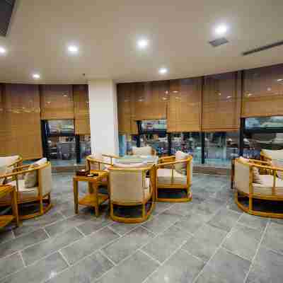 Binjiang Celebrity Holiday Hotel Dining/Meeting Rooms