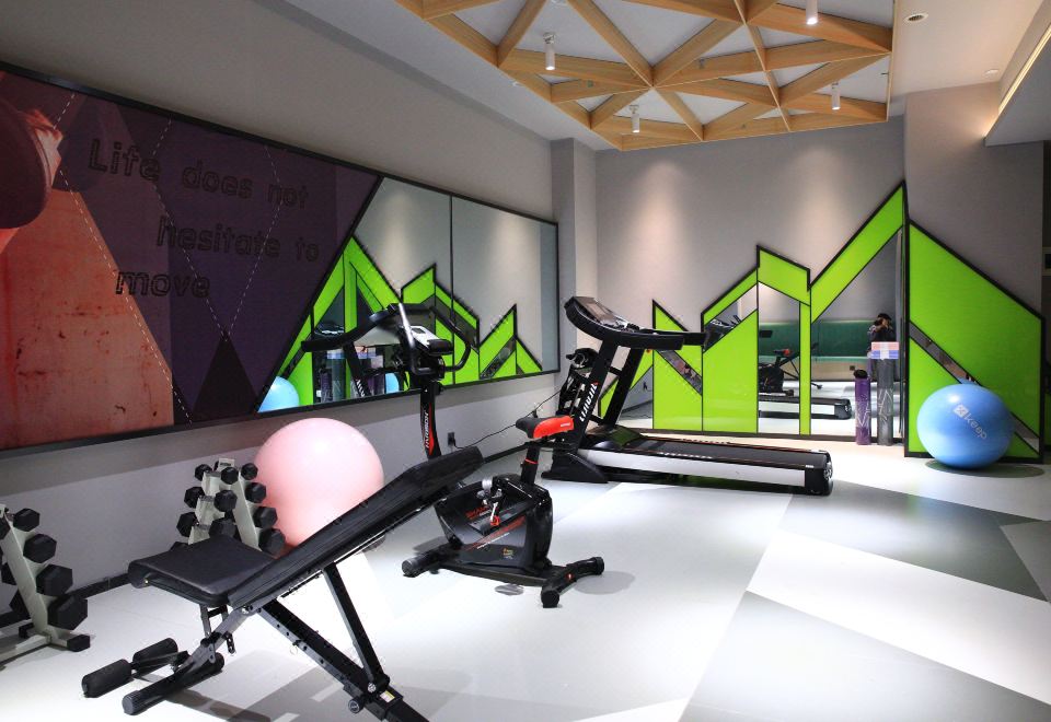 2. 보펑 호텔 (시..