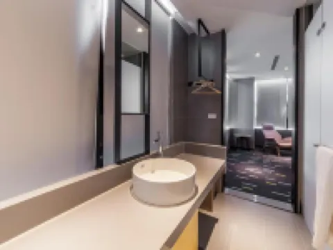 Walker-Taoyuan Hotels in Taoyuan