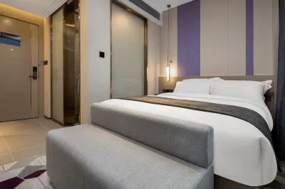 Xiangyin Wanxing Hotel Hotels near Helong Lake