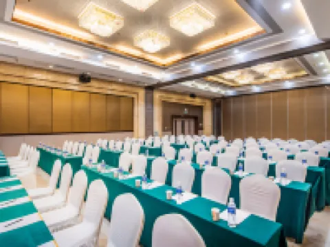 โรงแรมนานาชาติหยู่เฟิง โรงแรมในหยุนเหมิง