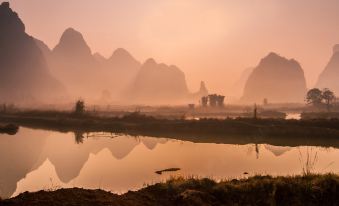 Floral Hotel·Puyue Creek Hotel(Yangshuo West Street Lijiang Branch)