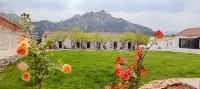 yi chuan Year Swang Hot spring features  Guesthouse Hôtels à : Beijing Wtown