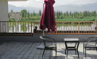 Hunyuan Lotus Courtyard Inn