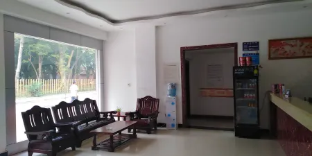 Marriott Business Hotel in Huola (Mohan Railway Station)