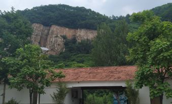 Benxi Canyon Fengqing Mountain Villa
