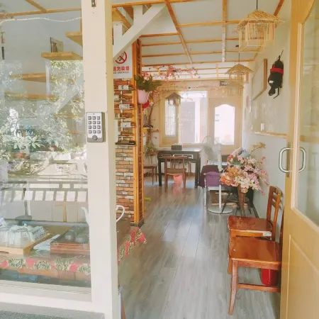 Qimengju Inn