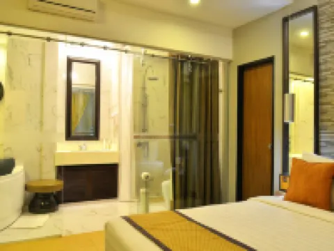 ดิโฮเทลแอนด์สวีทส์ โรงแรมในดีโปโลก