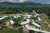 Mission Beach Resort Hotels in Wongaling Beach