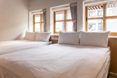 Tiintinn Inn Showtime