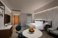 Wanda Moments Hotel Hotels near Chenjiang South Railway Station