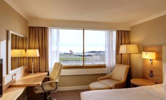 Renaissance London Heathrow Hotel