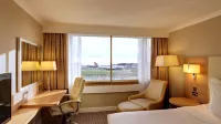 Renaissance London Heathrow Hotel