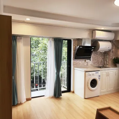 Dada Apartment (Zhongshan Hospital Jiashan Road Subway Station) Các khách sạn gần Đường Gia Thiện
