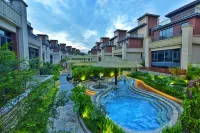 Rising  Resort  HOTEL - Hot Springs