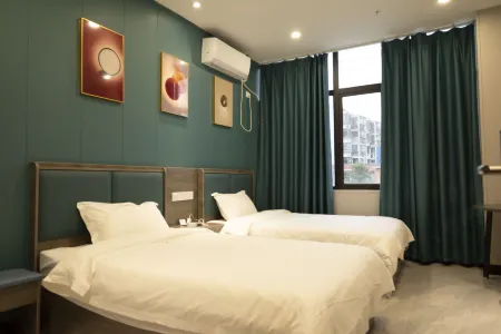 Yijia Business Hotel