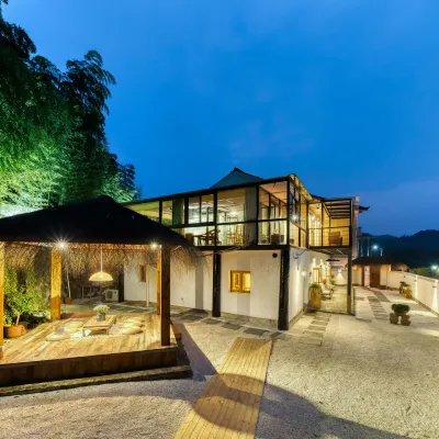 Mogan X Himalaya B&B Hotels near Thrilling Beach Waterfall