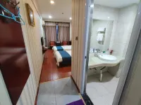 沃德阿拉丁酒店（滕州真愛商城火車站店）