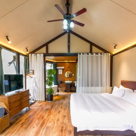 Huajing Lanshan Chalet Homestay