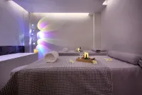 Global Village Elegant Lijiang Hotel (Guilin Two Rivers and Four Lakes Xiangbishan Branch) - spa