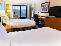 Pinnacle Hotel Vancouver Harbourfront Hotels in Vancouver