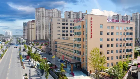 China/Jiangxi/Xinfeng/Jiading Town Xin'an Highway (in the Teacher Training School) Отели рядом с достопримечательностью «Chenyi Square»