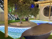 RenZhiju Guesthouse - สระว่ายน้ำส่วนตัว