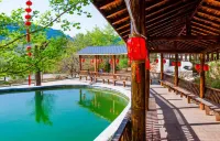 China Railway Cultural Tourism Jinan Yuanhongyu Quanyun Hotel - Infinity Pools
