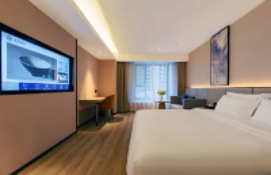 Starway Hotel (Baoji South Railway Station Wuyue Plaza)