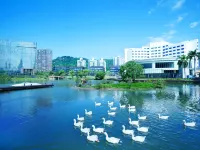 Zhuhai Holiday Resort Hotels near Mt. Shijing Park