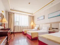 Dong Xing Grand Hotel Hotels in Xiaoyi