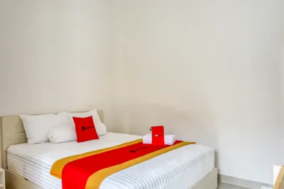 RedDoorz @ Plemburan Jakal 2 Hotels in Kecamatan Depok