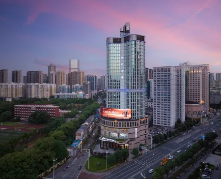 Mehood Elegant Hotel Changsha Отели рядом с достопримечательностью «Changsha University of Science & Technology (Transportation Science & Technology Teaching Area)»