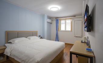 Huating Hotel (Beijing Shijingshan Gucheng Subway Station)