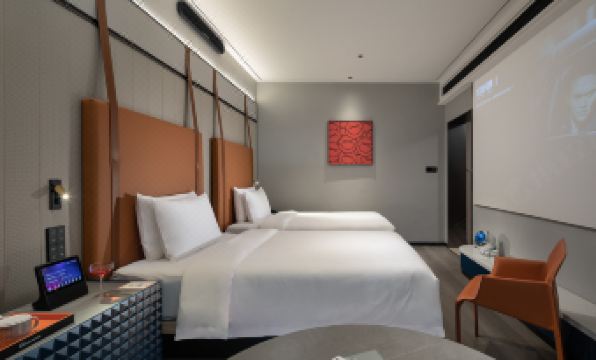 FUNGEE S Hotel, Wuyi Square, Huangxing Square Station, Changsha