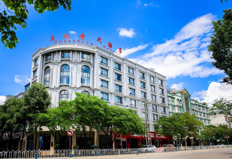 hotel overview picture