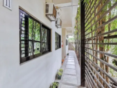 レッドドアーズ ニア KCC モール ゲンサン ジェネラル・サントスのホテル