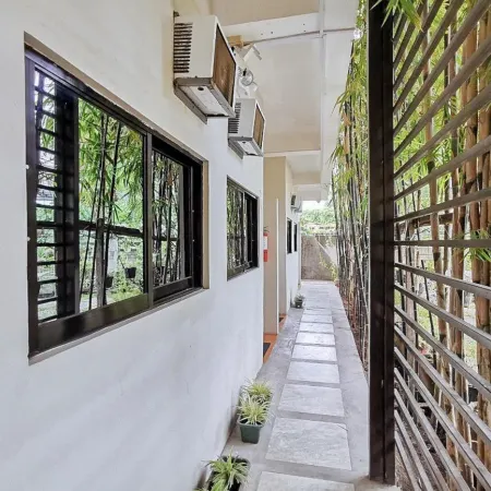 RedDoorz near KCC Mall Gensan