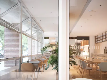 Linhai Z-HOTEL Puli Boutique Hotel Отели рядом с достопримечательностью «Wangjiang Gate»