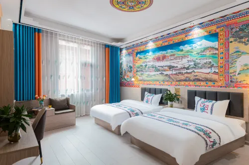 Ninglang County Daxing Zhaxidele Hotel