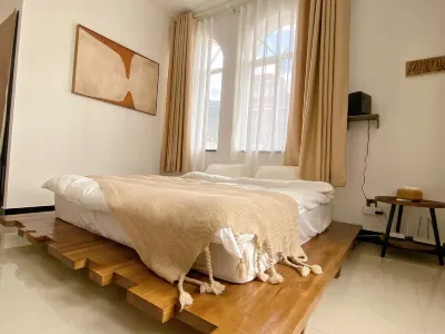 Yuanjian Homestay Hotels near Lvye Xinzong