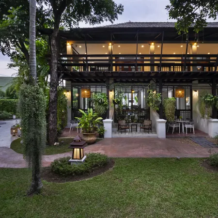 Ratchapruek Lanna Boutique