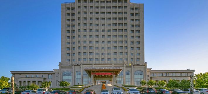 Howard Johnson Domando Plaza Hotels in Ulanqab